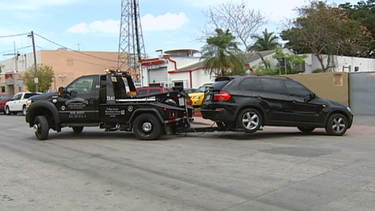 residentes y turistas en miami beach estan furiosos con las gruas