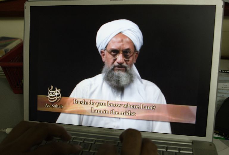 Dron de EEUU mató a Al Zawahri, líder de Al Qaeda