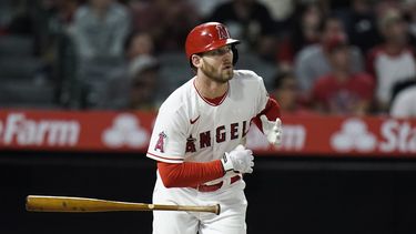 Tras suspensiones, Angelinos remontan ante Medias Blancas