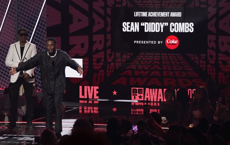 Sean Diddy Combs recibe el Premio BET a la trayectoria