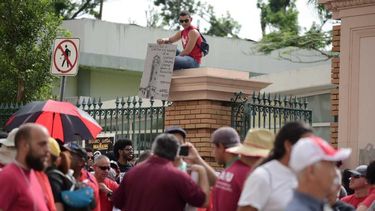 llegan mas de 400 personas a la upr