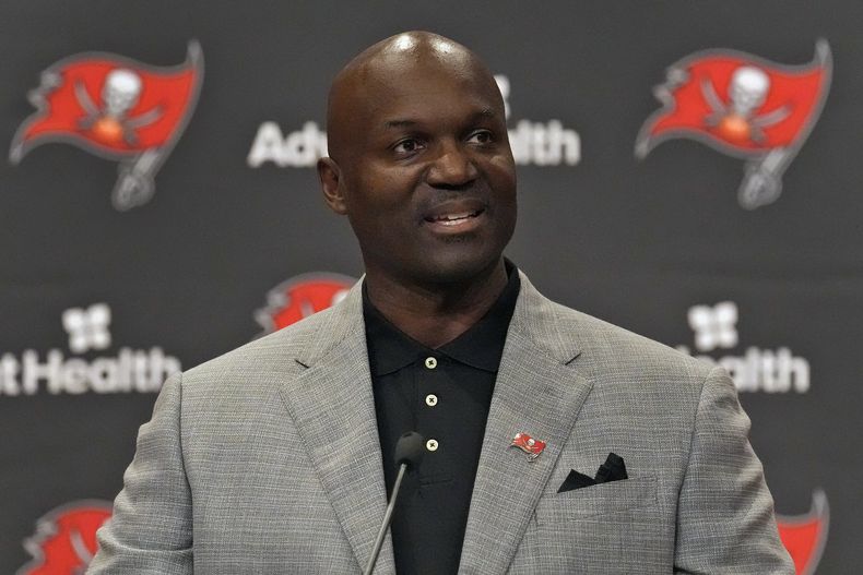 DEP-NFL BUCCANEERS-BOWLES