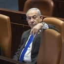 El primer ministro israelí Benjamin Netanyahu atiende una sesión del Parlamento de Israel en Jerusalén, el miércoles 17 de julio de 2024. (AP Foto/Ohad Zwigenberg)