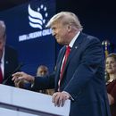 El expresidente Donald Trump pronuncia un discurso ante la Conferencia de la Coalicíon Fe y Libertad en Washington, el sábado 24 de junio de 2023. (AP Foto/Jose Luis Magana)