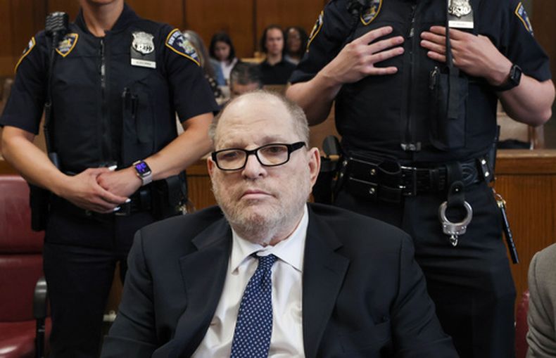 Harvey Weinstein comparece ante el tribunal penal de Manhattan, el 15 de mayo de 2026, en Nueva York. (Timothy A. Clary/Foto pool vía AP)