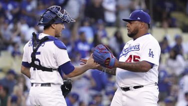 Barnes recibe contrato de 2 años y 7 millones de Dodgers