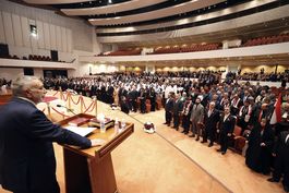 impera caos en primera sesion del nuevo parlamento de irak