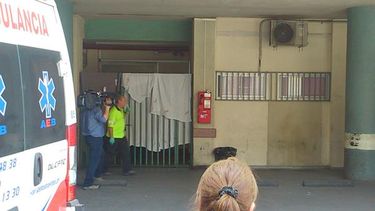 americateve | Los protocolos de seguridad se activaron en el país. Un hombre, de 54 años, llegó de África con los síntomas. El Ministerio de Salud aclaró que es poco probable que tenga el virus