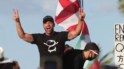 ricky martin hace llamado a apoyar comerciantes del viejo san juan