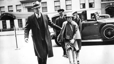 pionera del jean gloria vanderbilt muere a los 95 anos