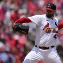 Jordan Montgomery de los Cardenales de San Luis lanza ante los Yanquis de Nueva York, el domingo 2 de julio de 2023, en San Luis. (AP Foto/Jeff Roberson)