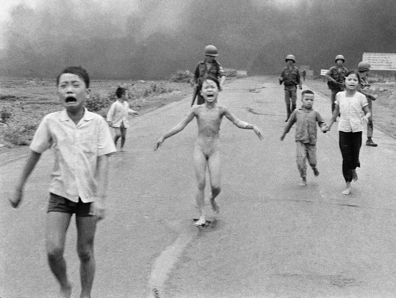 EUR-GEN_FACEBOOK-NIÑA_DEL_NAPALM-0.jpg