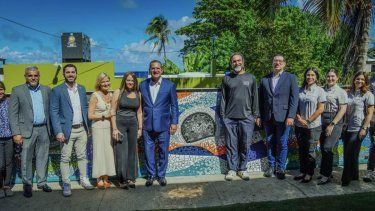 gobernador reinaugura centrito de la perla como centro tecnologico y comunitario