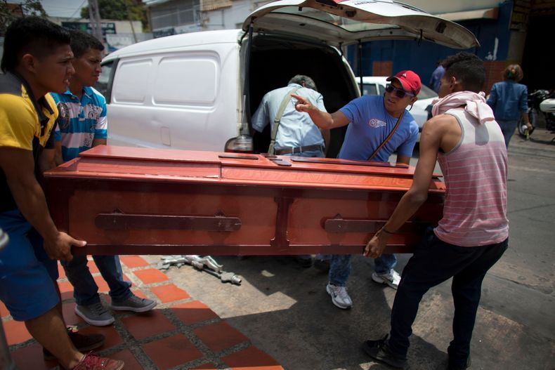 AMS-GEN_VENEZUELA-POLICIA_MOTIN-0.jpg