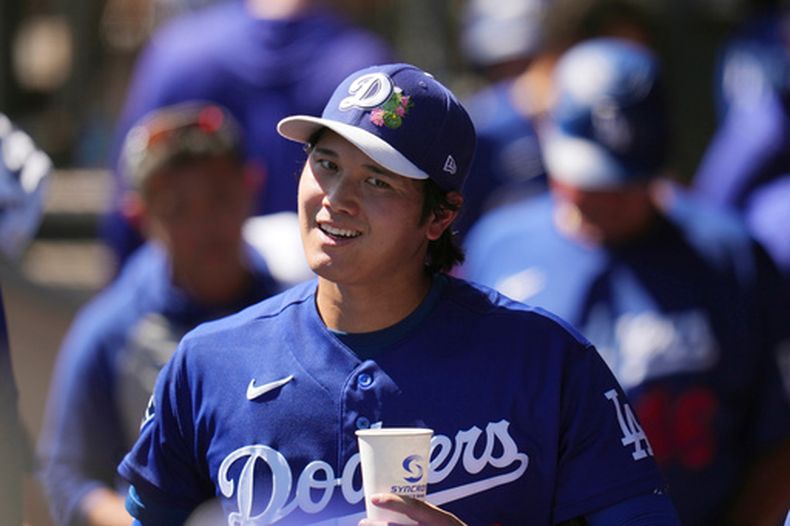 Shohei Ohtani de los Dodgers de Los Ángeles durante un juego de pretemporada, el miércoles 18 de marzo de 2026, en Phoenix. (AP Foto/Ross D. Franklin)