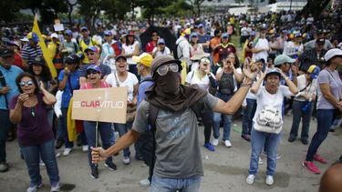 Protestas en centro de Venezuela dejan 4 muertos