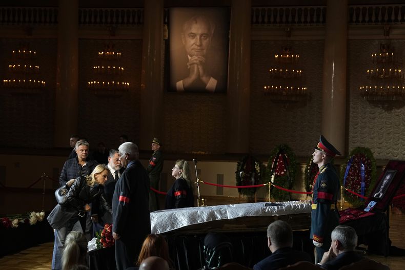 EUR-GEN GORBACHOV-FUNERAL