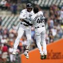 Tigres remontan en la novena y superan a Padres