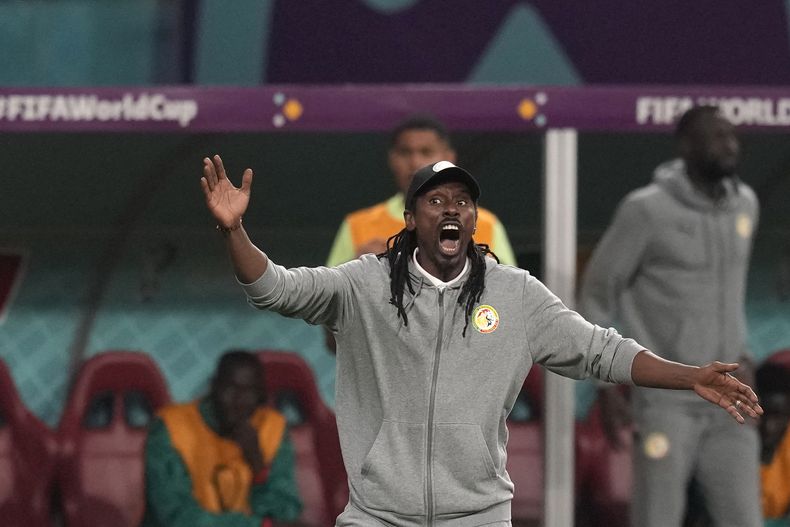 DEP-FUT MUNDIAL SENEGAL-ENTRENADOR