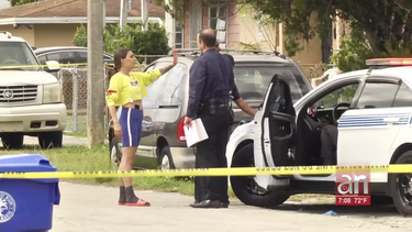balean a un joven con su novia cuando se encontraban dentro de un auto
