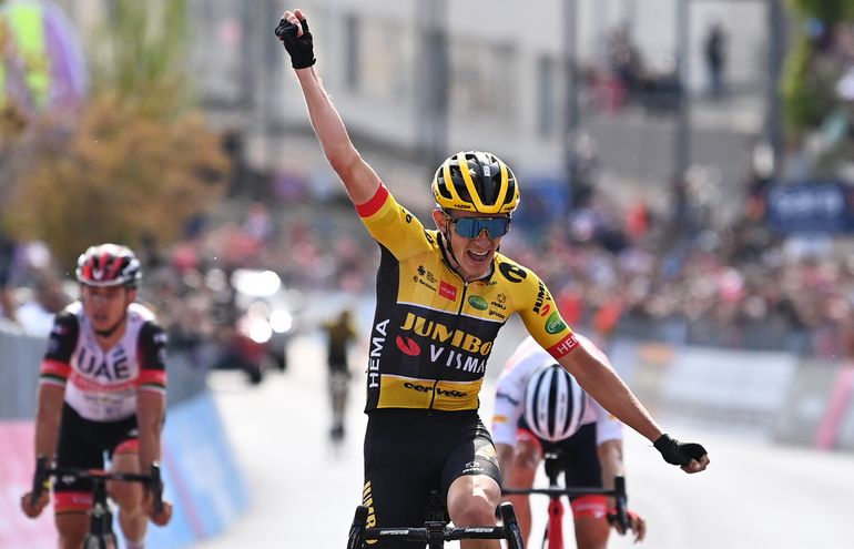 Bouwman gana dura 7ma etapa del Giro; López mantiene la cima