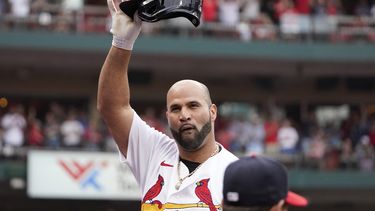 Pujols busca hito de jonrones; San Luis avizora playoffs
