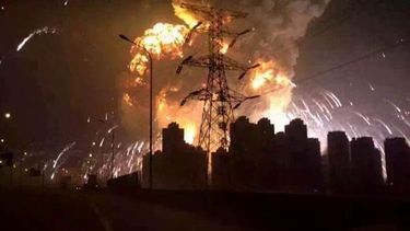 fuerte explosion en china deja mas de 1.000 heridos (video)