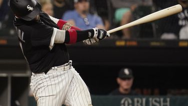 Grandal y Mendick dan triunfo a Medias Blancas ante Rangers