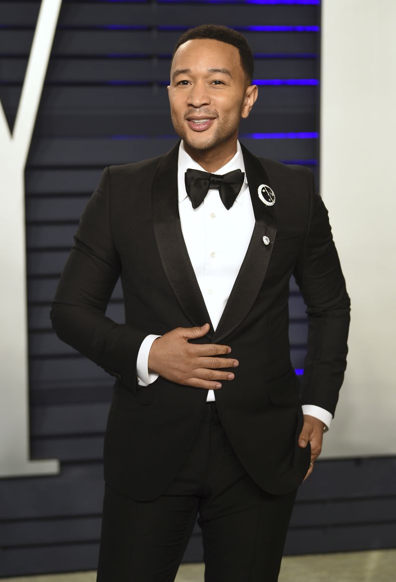 ESP-CEL_PEOPLE-JOHN_LEGEND-1.jpg