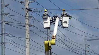 ee.uu. contradice meta del gobernador sobre el 95% luz en diciembre