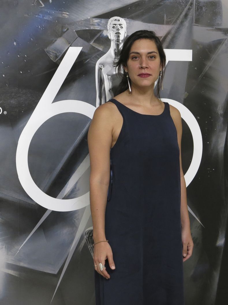 La directora Liora Spilk, del documental Pedro, posa a su llegada al almuerzo de nominados de la 65a edición del Premio de Ariel de la Academia Mexicana de Artes y Ciencias Cinematográficas, en la Ciudad de México, el jueves 3 de agosto de 2023. (Foto AP/Berenice Bautista)
