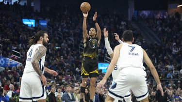 Poole anota 32 puntos en triunfo de Warriors sobre Grizzlies