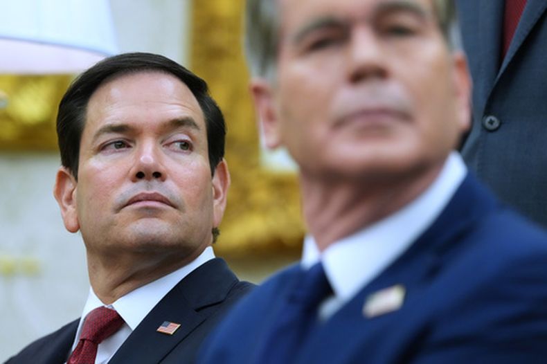 El secretario de Estado Marco Rubio en la Oficina Oval, en la Casa Blanca, en Washington, el 14 de julio del 2026. (AP foto/Julia Demaree Nikhinson)