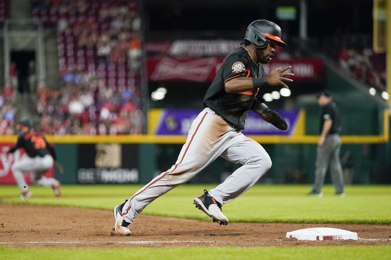 DEP-BEI ORIOLES-ROJOS