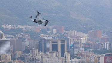 La embajada de Estados Unidos realiza un simulacro de evacuación aérea y de emergencia el sábado 23 de mayo de 2026, en Caracas, Venezuela. (AP Foto/Pedro Mattey)