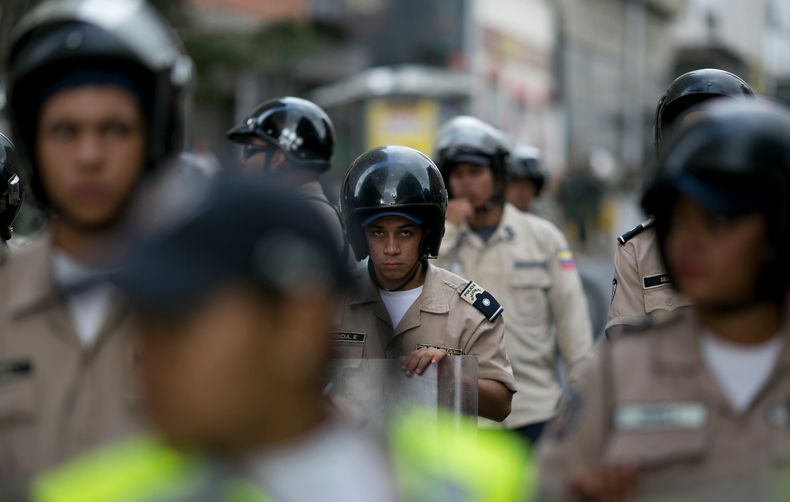 AMS-GEN_VENEZUELA-CONGRESO-2.jpg