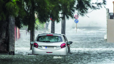 cuba: las imagenes de las fuertes inundaciones en el litoral habanero