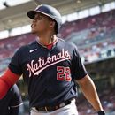 Soto pega 2 jonrones; Nacionales remontan ante Rojos