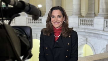 La congresista María Elvira Salazar presentará en Miami su libro Dignity Not Citizenship con una visión bipartidista sobre inmigración