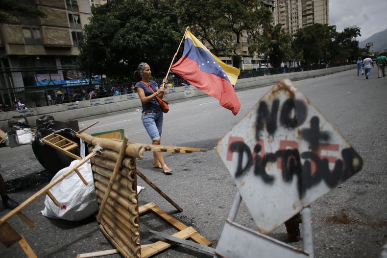 AMS-GEN_VENEZUELA-CRISIS_POLITICA-2.jpg