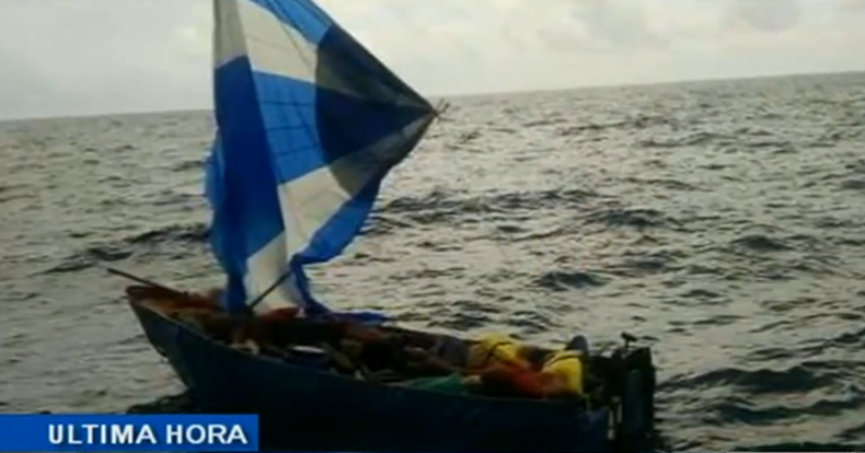 Un grupo de balseros cubanos fueron interceptados por la Guardia Costera cerca de los Cayos de la Florida.