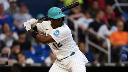 el cubano jorge soler pego tremendo  jonron y logro una gran atrapada en la victoria de los marlins