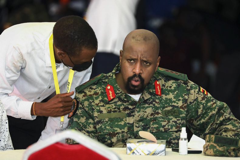 AFR-GEN UGANDA-PRESIDENTE HIJO DESTITUIDO