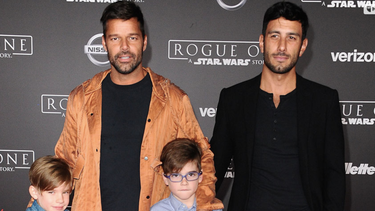 ricky martin compara a la virgen maria con un vientre de alquiler