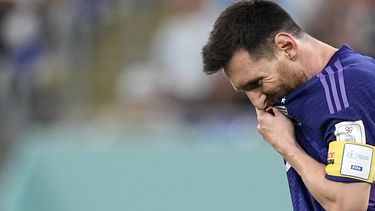 con un messi terrenal, argentina sale adelante en mundial