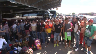 hialeah a la espera de mas de 8 mil cubanos que estaran llegando de costa rica