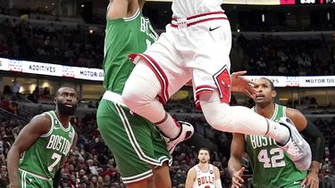 Bulls superan a los Celtics, ponen fin a racha de 9 triunfos