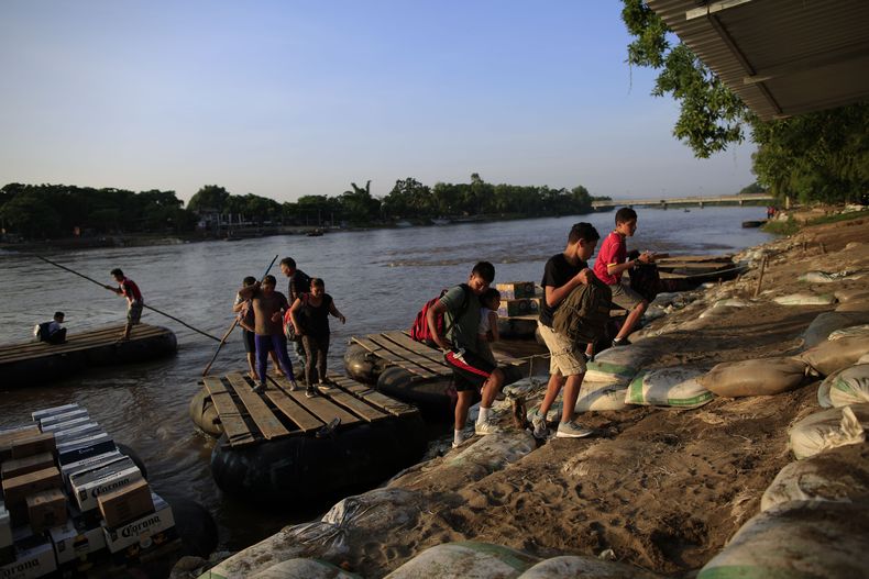 AMN-INM_EEUU-FAMILIAS_MIGRANTES-CONGRESO-0.jpg