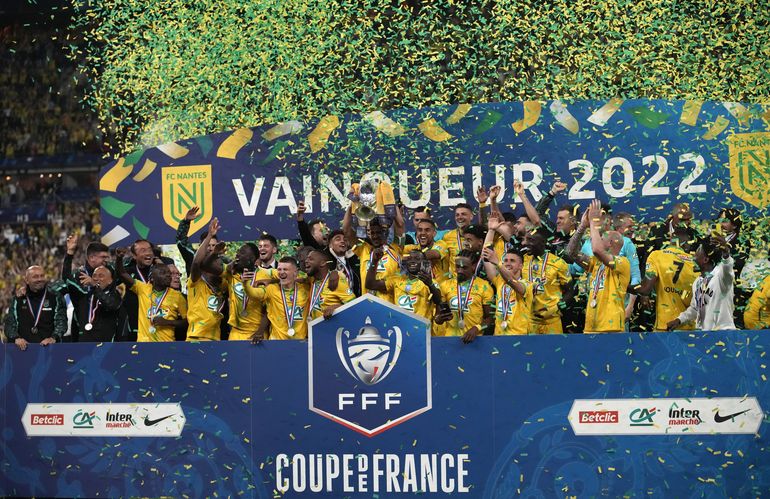 Nantes conquista Copa de Francia, su 1er título en 21 años