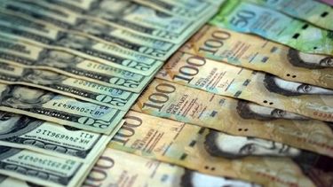 el dolar negro en venezuela aumento un 23% en solo seis dias